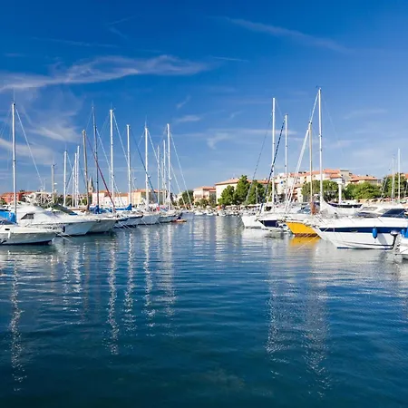 In - Istrien 10068 *